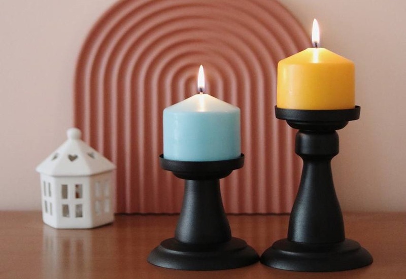 نمونه شمع های استوانه در جاشمعی های زیبا