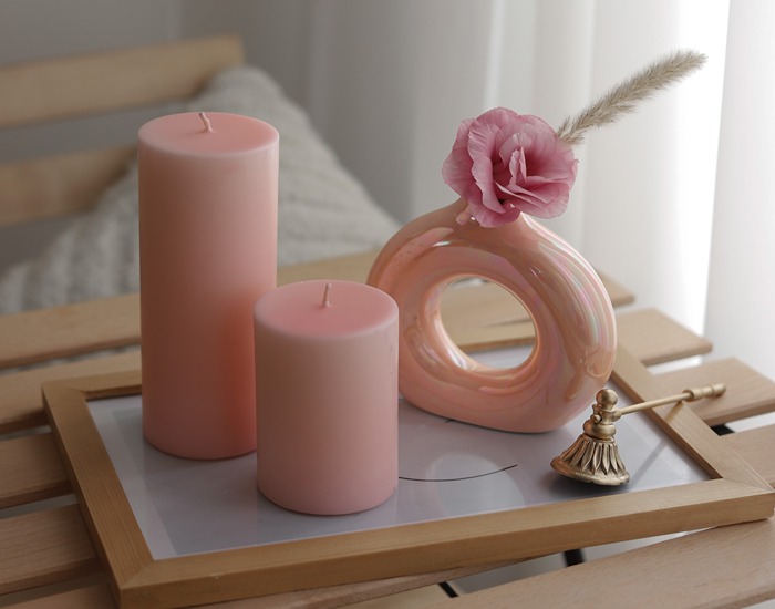 شمع صورتی رنگ